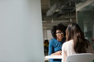 améliorer son orthographe en français,  accords sujet-verbe, accords participe passé, homophones, accents aigus, accents graves, cédille, tréma, traits d’union, majuscules, apostrophe, ponctuation, pluriel des noms composés, conjugaison, subjonctif, conditionnel, infinitif vs participe, négation, élision, concordance des temps, accord adjectif–nom, relecture, dictée, logiciel correcteur, fiches de révision, exercices ciblés, carte mentale orthographe, atelier d’écriture, drills phonétiques, vocabulaire orthographique, pratique quotidienne, tutorat orthographique, immersion linguistique autonome.